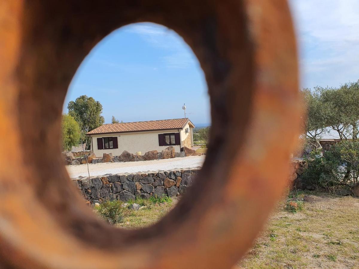 Villini Cortesas Orosei Buitenkant foto